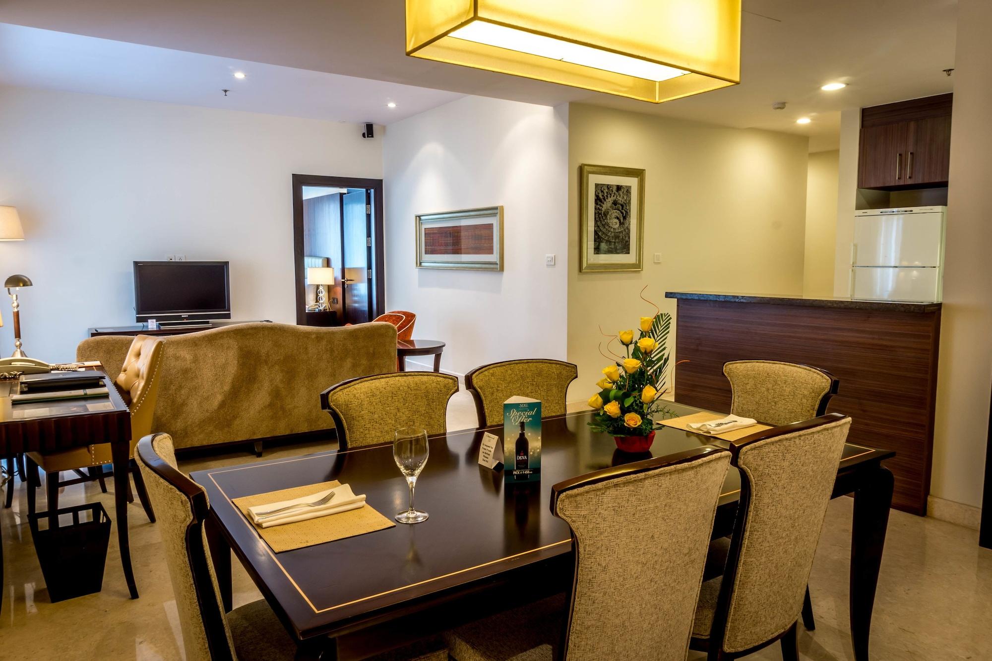 Oakwood Premier Prestige Бангалор Экстерьер фото